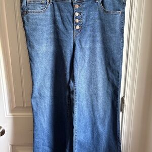Maurices jeans
